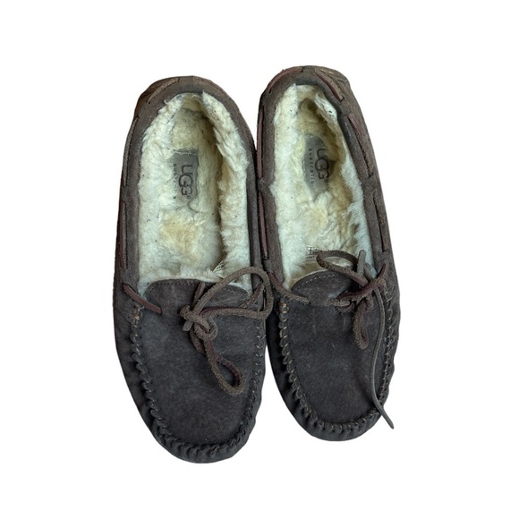 Ugg Shoes | Ugg Moccasin Dakota Slipper Slip On Sz 7 Brown - Picture 2 of 9